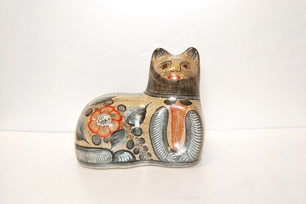 ⬛︎メキシコ陶器⬛︎トナラ　ネコの置物　M003
