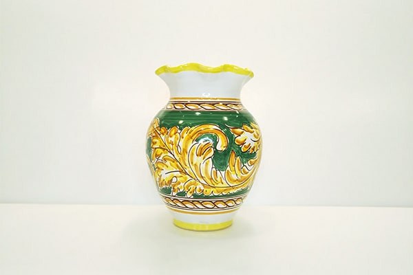 ■かわいいスペイン陶器■トレド　フリル花瓶_MGRA 9